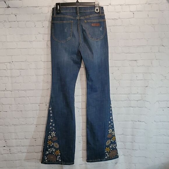Wrangler embroidered flare leg jeans size 3 - Picture 6 of 13
